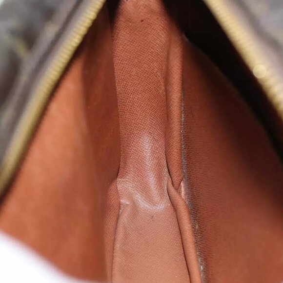 LOUIS VUITTON Monogram Compiegne 28 Clutch Bag - Picture 13 of 15